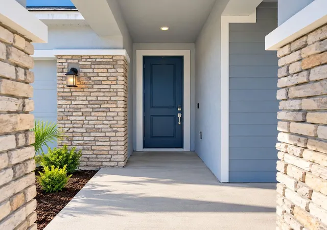 Photo 2 of Single family home for sale at 148 Aces High Ln, Davenport, FL 33896 | MLS# O6446962 | Listing updated on 2026-10-18
