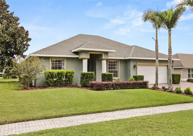 Single family home for sale at 730 Country Walk Cvs, EAGLE LAKE, FL 33839 | MLS# O6446963