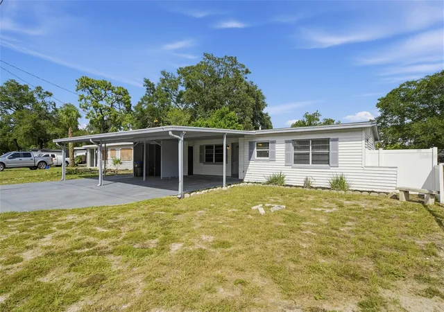Photo 3 of Single family home for sale at 1225 Saint James Rd, Orlando, FL 32808 | MLS# O6446968 | Listing updated on 2026-10-05