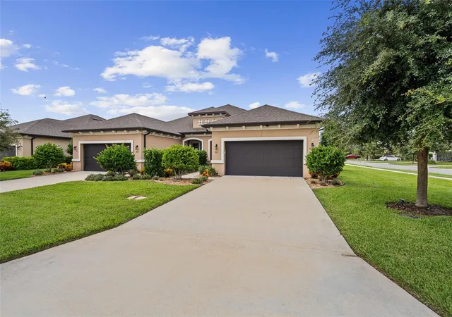 Photo 1 of House for sale at 1301 Bangor Dr, Ormond Beach, FL 32174 | MLS# FC321892 | Listing updated on 2026-10-04