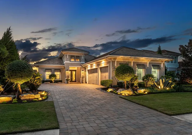 Photo 2 of Single family home for sale at 8242 Pavia Way, Bradenton, FL 34202 | MLS# A4708371 | Listing updated on 2026-10-20