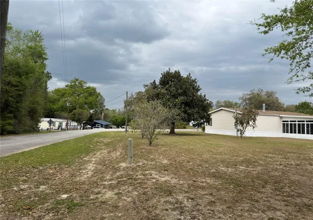 Photo 1 of Manufactured home for sale at 18600 SE 17th Street, Silver Springs, FL 34488 | MLS# OM733401 | Listing updated on 2026-10-05