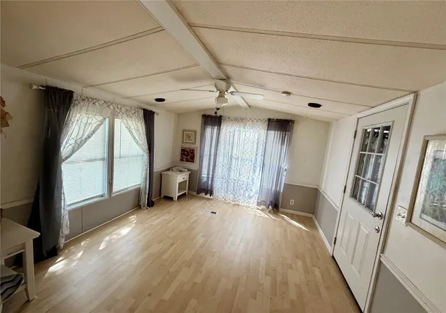 Photo 3 of Manufactured home for sale at 3000 Clarcona Rd #605, Apopka, FL 32703 | MLS# O6446983 | Listing updated on 2026-10-07