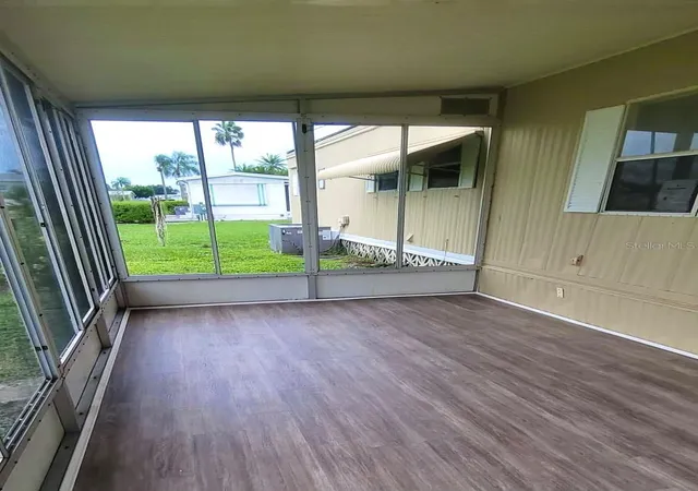 Photo 3 of Manufactured home for sale at 5316 53rd Avenue E #E3, Bradenton, FL 34203 | MLS# A4708375 | Listing updated on 2026-10-05