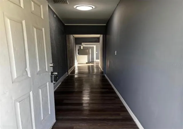 Photo 2 of Single family home for sale at 1112 W 12th Street, Lakeland, FL 33805 | MLS# TB8554581 | Listing updated on 2026-10-03