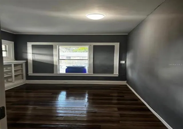Photo 4 of Single family home for sale at 1112 W 12th Street, Lakeland, FL 33805 | MLS# TB8554581 | Listing updated on 2026-10-03