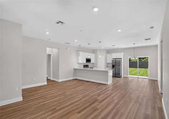 Photo 2 of Single family home for sale at 16878 Sw 40th Circle, Ocala, FL 34473 | MLS# O6446985 | Listing updated on 2026-10-06