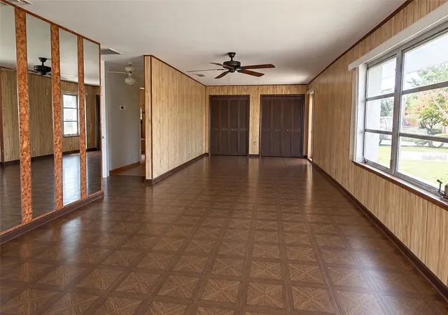 Photo 2 of Single family home for sale at 8371 55th Way, Pinellas Park, FL 33781 | MLS# TB8554591 | Listing updated on 2026-10-08