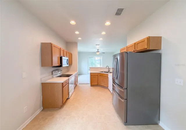 Photo 2 of Single family home for sale at 117 Milestone Dr, Haines City, FL 33844 | MLS# O6446994 | Listing updated on 2026-10-08