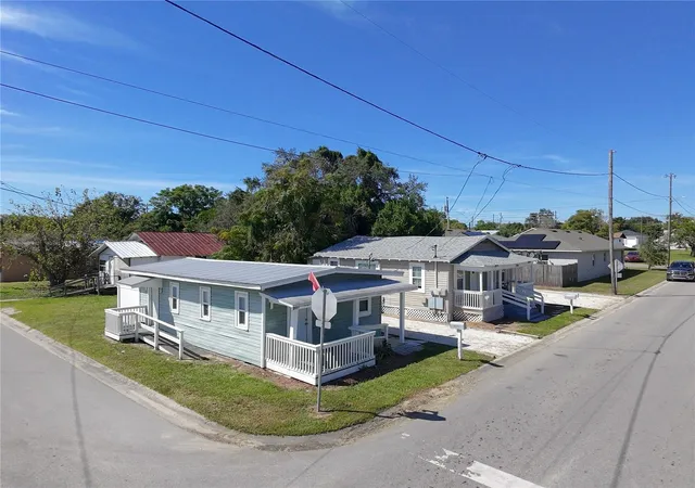 Photo 3 of Multi family home for sale at 1800 N 12th Street, Haines City, FL 33844 | MLS# S5158815 | Listing updated on 2026-10-06