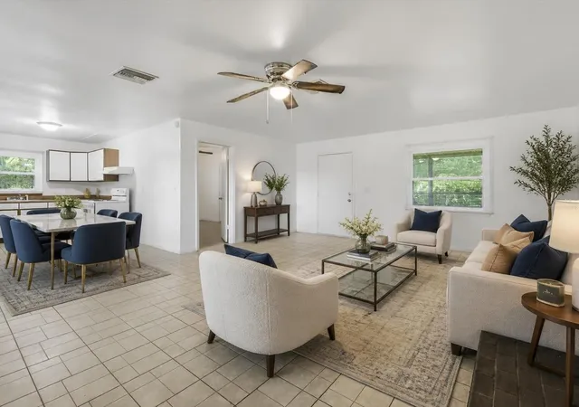 Photo 3 of Single family home for sale at 20145 SE Highway 42, Umatilla, FL 32784 | MLS# O6446998 | Listing updated on 2026-10-04