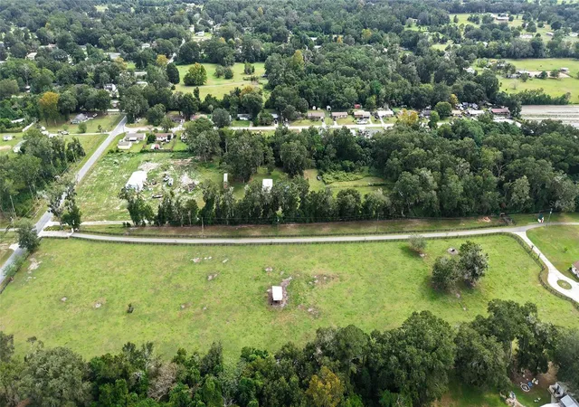 Photo 1 of Manufactured home for sale at 4980 SE 14th Street, Summerfield, FL 34491 | MLS# TB8554594 | Listing updated on 2026-10-13