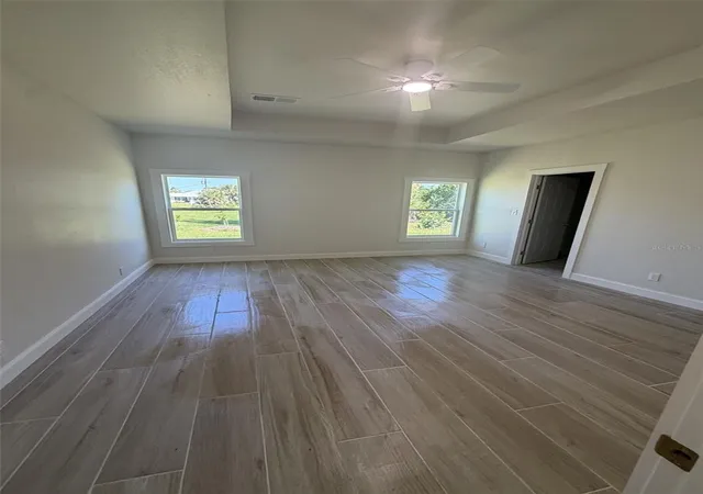 Photo 4 of Single family home for sale at 3320 Palm Dr, Punta Gorda, FL 33950 | MLS# TB8554602 | Listing updated on 2026-10-03