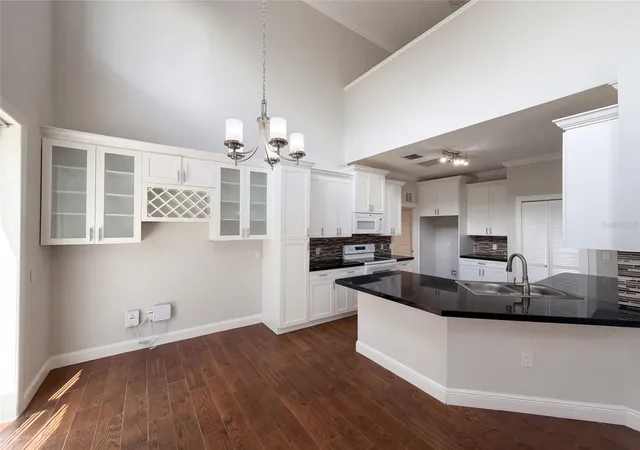 Photo 2 of Single family home for sale at 2541 Jasmine Tr Dr, Kissimmee, FL 34758 | MLS# O6447009 | Listing updated on 2026-10-09