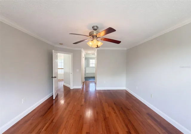 Photo 3 of Single family home for sale at 2541 Jasmine Tr Dr, Kissimmee, FL 34758 | MLS# O6447009 | Listing updated on 2026-10-09