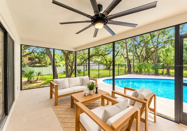 Photo 3 of Single family home for sale at 950 Waverly St, Oldsmar, FL 34677 | MLS# TB8554604 | Listing updated on 2026-10-04