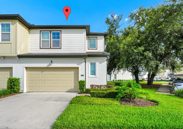 Townhouse for sale at 812 Benoi Dr, DAVENPORT, FL 33896 | MLS# O6447014