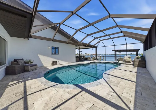 Photo 3 of Single family home for sale at 5207 Bay State Rd, Palmetto, FL 34221 | MLS# TB8554605 | Listing updated on 2026-10-05