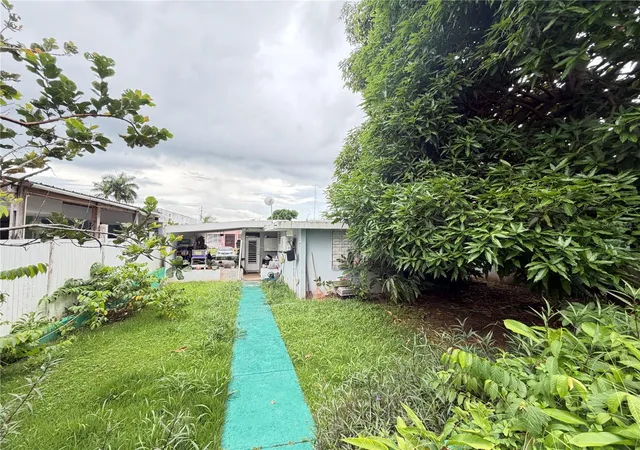 Photo 3 of Single family home for sale at V3 Calle Harding Urb Parkville, Guaynabo, PR 00969 | MLS# PR9124689 | Listing updated on 2026-10-07