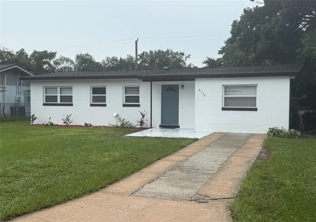 Photo 1 of Single family home for sale at 8126 Castinango St, Orlando, FL 32817 | MLS# O6447017 | Listing updated on 2026-10-08