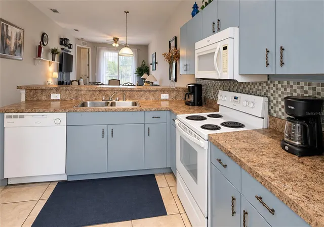 Photo 3 of Condo for sale at 9202 Lake Marion Golf Resort #9202, Kissimmee, FL 34759 | MLS# O6447019 | Listing updated on 2026-10-03