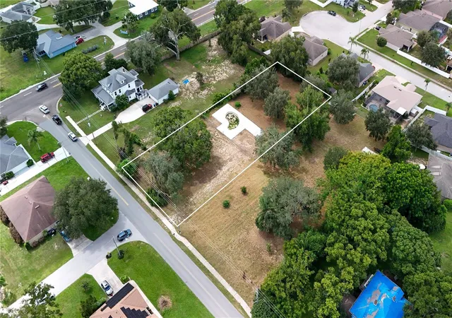 Land for sale at 2104 Peninsular Dr, HAINES CITY, FL 33844 | MLS# L4965528