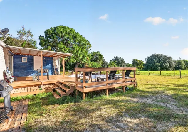 Photo 4 of Manufactured home for sale at 16923 SW 17th Circle, Ocala, FL 34473 | MLS# OM733404 | Listing updated on 2026-10-04