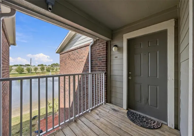 Photo 1 of Condo for sale at 1400 Gandy Blvd N #416, Saint Petersburg, FL 33702 | MLS# TB8554617 | Listing updated on 2026-10-04