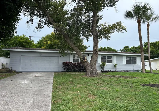 Photo 1 of Single family home for sale at 4708 Park Acres Dr, Bradenton, FL 34207 | MLS# A4708392 | Listing updated on 2026-10-08