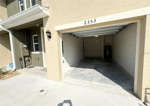 Photo 3 of Townhouse for sale at 2353 Penguin Blvd, Davenport, FL 33837 | MLS# O6447034 | Listing updated on 2026-10-21