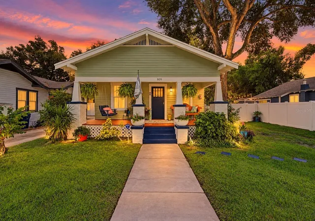Single family home for sale at 809 E Flora St, TAMPA, FL 33604 | MLS# TB8554632