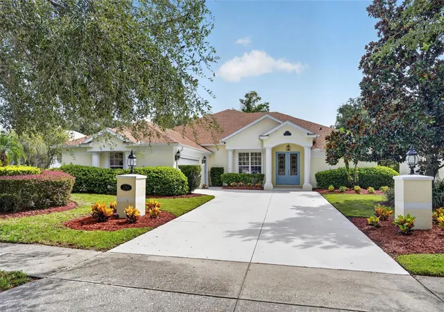 Photo 2 of Single family home for sale at 2213 Wandering Oak Ter, Kissimmee, FL 34746 | MLS# S5158822 | Listing updated on 2026-10-07