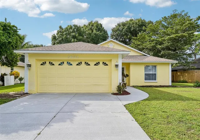 Photo 3 of Single family home for sale at 5684 Alden Garden Way, Sarasota, FL 34235 | MLS# A4708395 | Listing updated on 2026-10-03