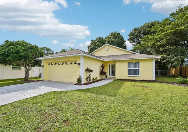Photo 4 of Single family home for sale at 5684 Alden Garden Way, Sarasota, FL 34235 | MLS# A4708395 | Listing updated on 2026-10-03