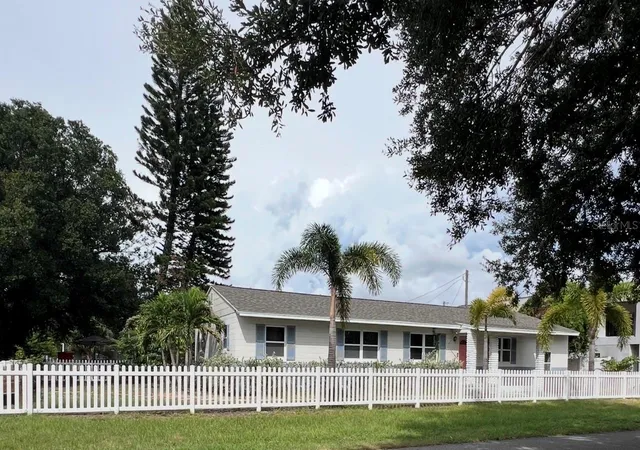 Single family home for sale at 1726 55th Street S, GULFPORT, FL 33707 | MLS# TB8554637