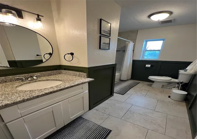 Photo 4 of Single family home for sale at 1726 55th Street S, Gulfport, FL 33707 | MLS# TB8554637 | Listing updated on 2026-10-06