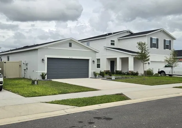 Photo 3 of Single family home for sale at 4125 Lavender Ct, Haines City, FL 33844 | MLS# O6447044 | Listing updated on 2026-10-05