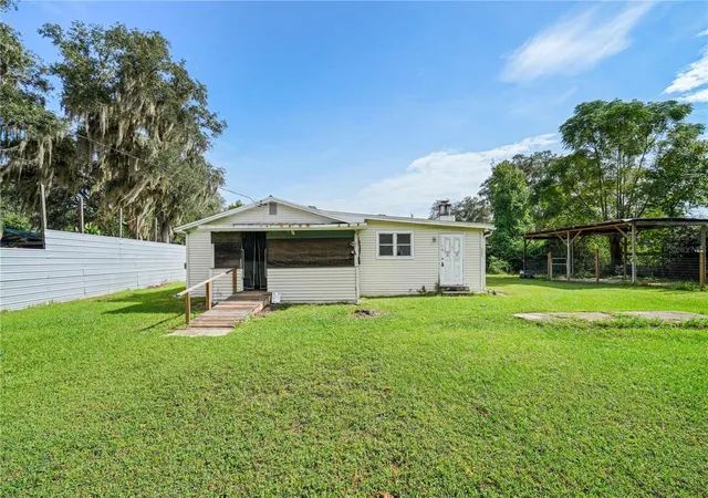 Photo 2 of Single family home for sale at 14965 SE 217th Terrace, Umatilla, FL 32784 | MLS# G5118589 | Listing updated on 2026-10-06