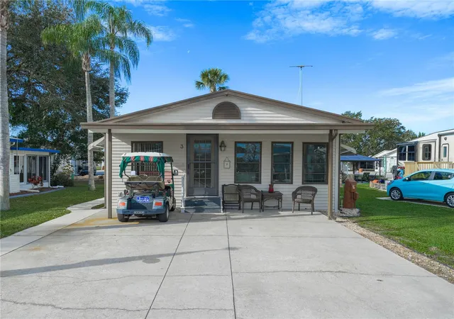 Photo 1 of Manufactured home for sale at 3 Grayhackle St, Lake Wales, FL 33898 | MLS# K4903835 | Listing updated on 2026-10-05