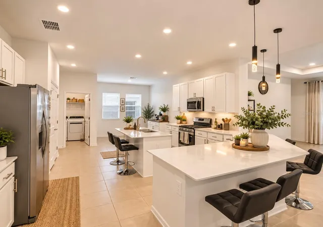 Photo 3 of Single family home for sale at 2155 Rider Rain Ln, Apopka, FL 32703 | MLS# O6447056 | Listing updated on 2026-10-08