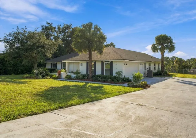 Photo 2 of Single family home for sale at 1910 Long Pond Dr, Longwood, FL 32779 | MLS# O6447061 | Listing updated on 2026-10-20