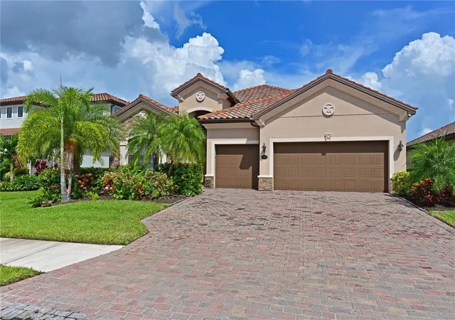 Photo 1 of Single family home for sale at 13423 Ramblewood Trl, Bradenton, FL 34211 | MLS# A4708401 | Listing updated on 2026-10-05