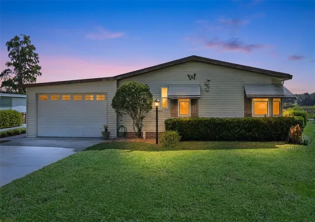 Photo 1 of Manufactured home for sale at 25038 Clifford Hl, Leesburg, FL 34748 | MLS# G5118597 | Listing updated on 2026-10-10