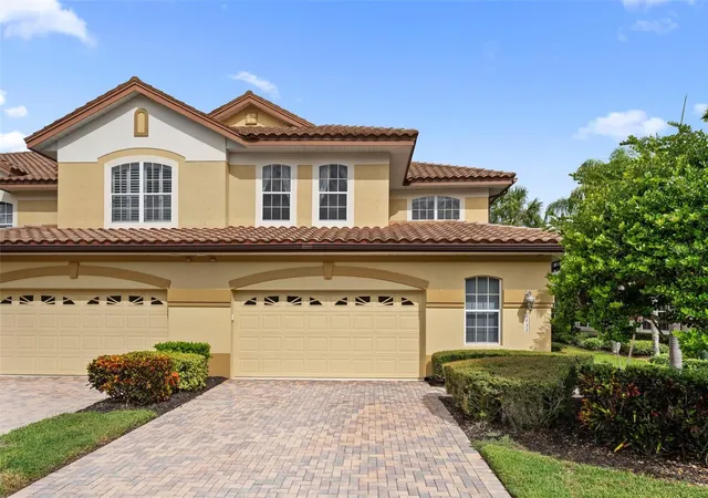 Photo 4 of Townhouse for sale at 8432 Miramar Way, Lakewood Ranch, FL 34202 | MLS# A4708402 | Listing updated on 2026-10-10