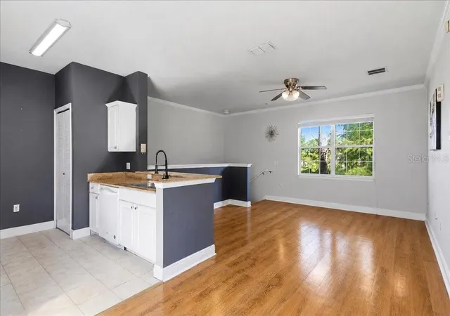 Photo 3 of Condo for sale at 341 Southern Pecan Cir #202, Winter Garden, FL 34787 | MLS# O6447074 | Listing updated on 2026-10-17
