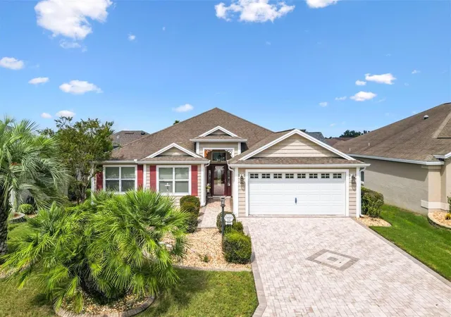 Single family home for sale at 1926 Eldridge Loop, The Villages, FL 32162 | MLS# G5118602 | Listing updated on 2026-10-10