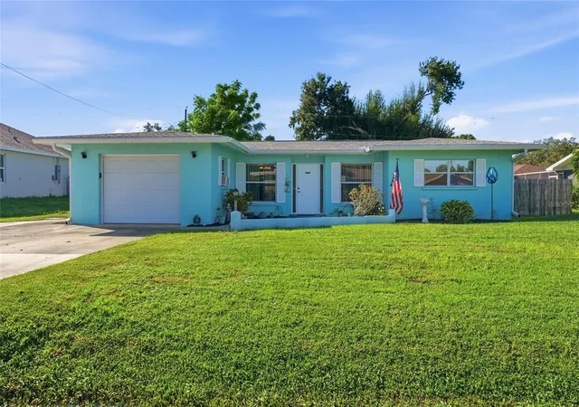 Photo 1 of Single family home for sale at 630 Darwin Rd, Venice, FL 34293 | MLS# A4708405 | Listing updated on 2026-10-23