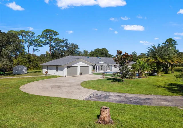 Photo 2 of Single family home for sale at 1 Cunningham Ln, Debary, FL 32713 | MLS# O6447079 | Listing updated on 2026-10-04
