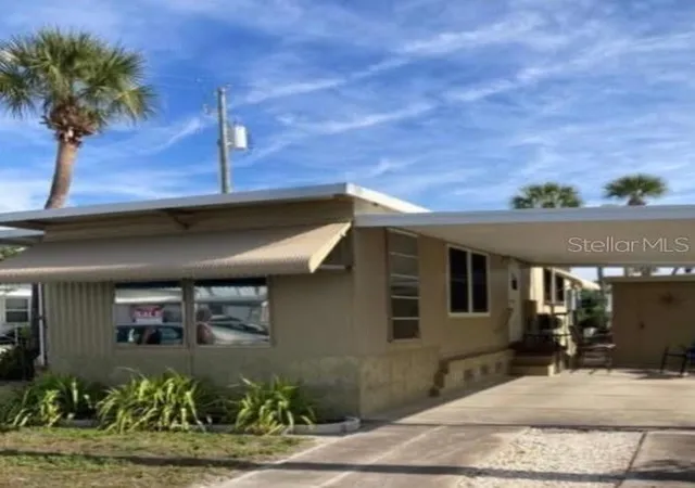 Photo 1 of Manufactured home for sale at 4851 W Gandy Blvd #B9L31, Tampa, FL 33611 | MLS# TB8554663 | Listing updated on 2026-10-23
