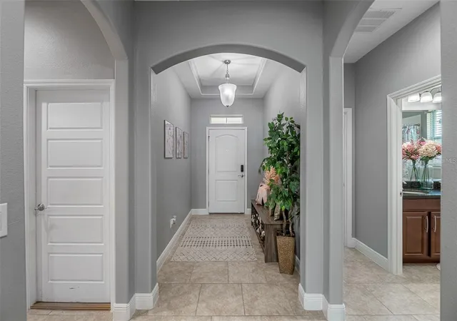 Photo 3 of Single family home for sale at 4419 Linwood Tr Ln, Clermont, FL 34711 | MLS# O6447081 | Listing updated on 2026-10-04
